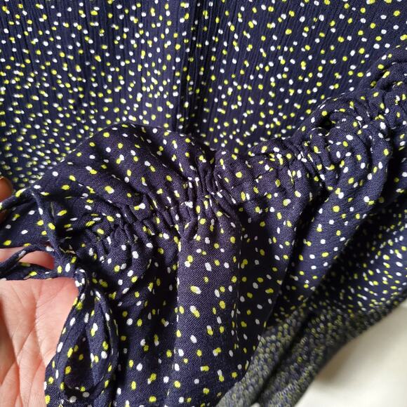 Lane Bryant Navy Yellow Dot Top Blouse 20 Career Classic Casual Relaxed Summer - Picture 3 of 10